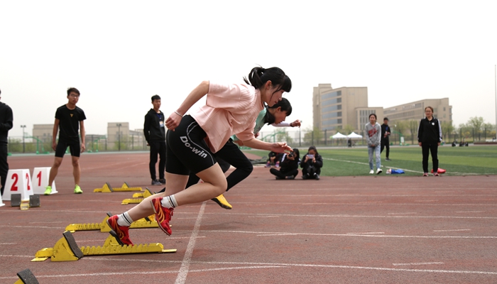 我院成功举办2018年田径运动会