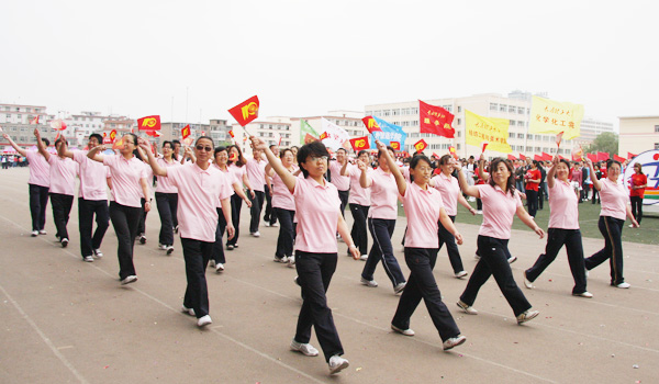 我院在校2011年田径运动会上取得竞赛成绩和精神文明双丰收